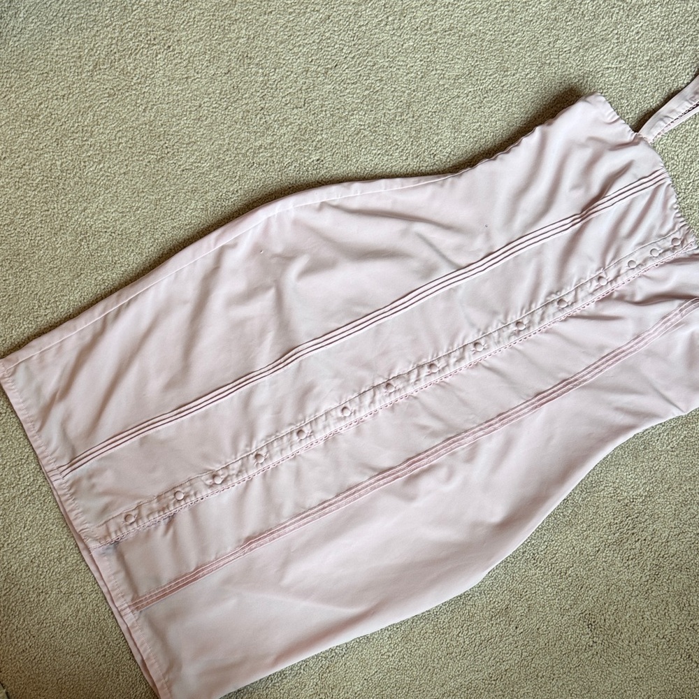 Light Pink Button-Front Bodycon Dress - Picture 2 of 4